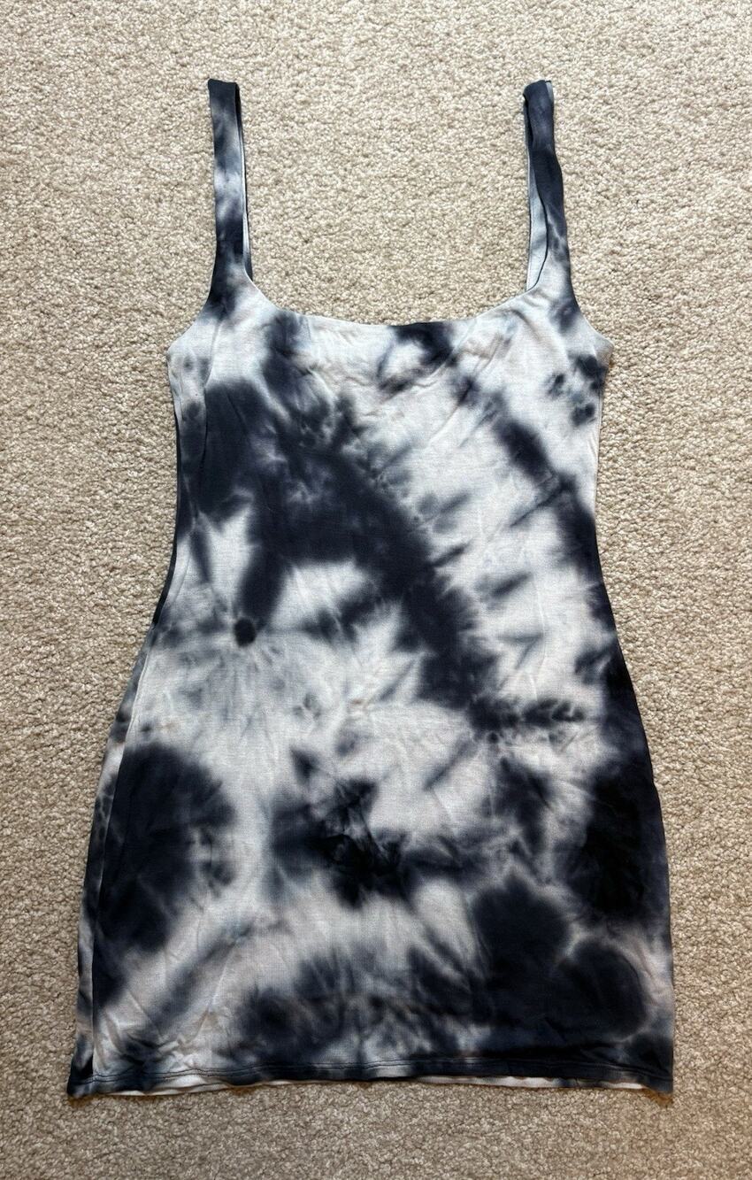 Reformation Becky Mini Dress XS Black White Tie Dye Bodycon Scoop Neck